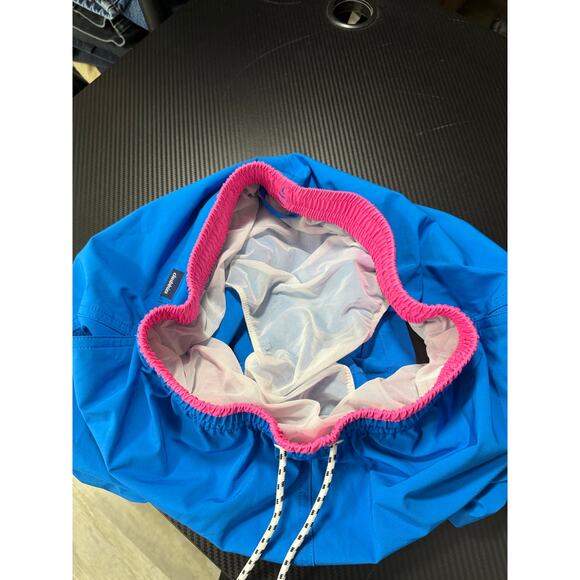 Chubbies Swim Trunks 5.5 Inch Size Medium Brief Liner Blue Pink - Picture 7 of 12